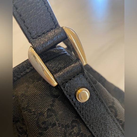 Gucci Black Designer Handbag - Picture 12 of 16